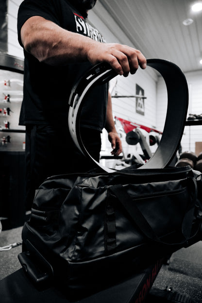 STRONGEST MAN ON EARTH ROLLER BAG