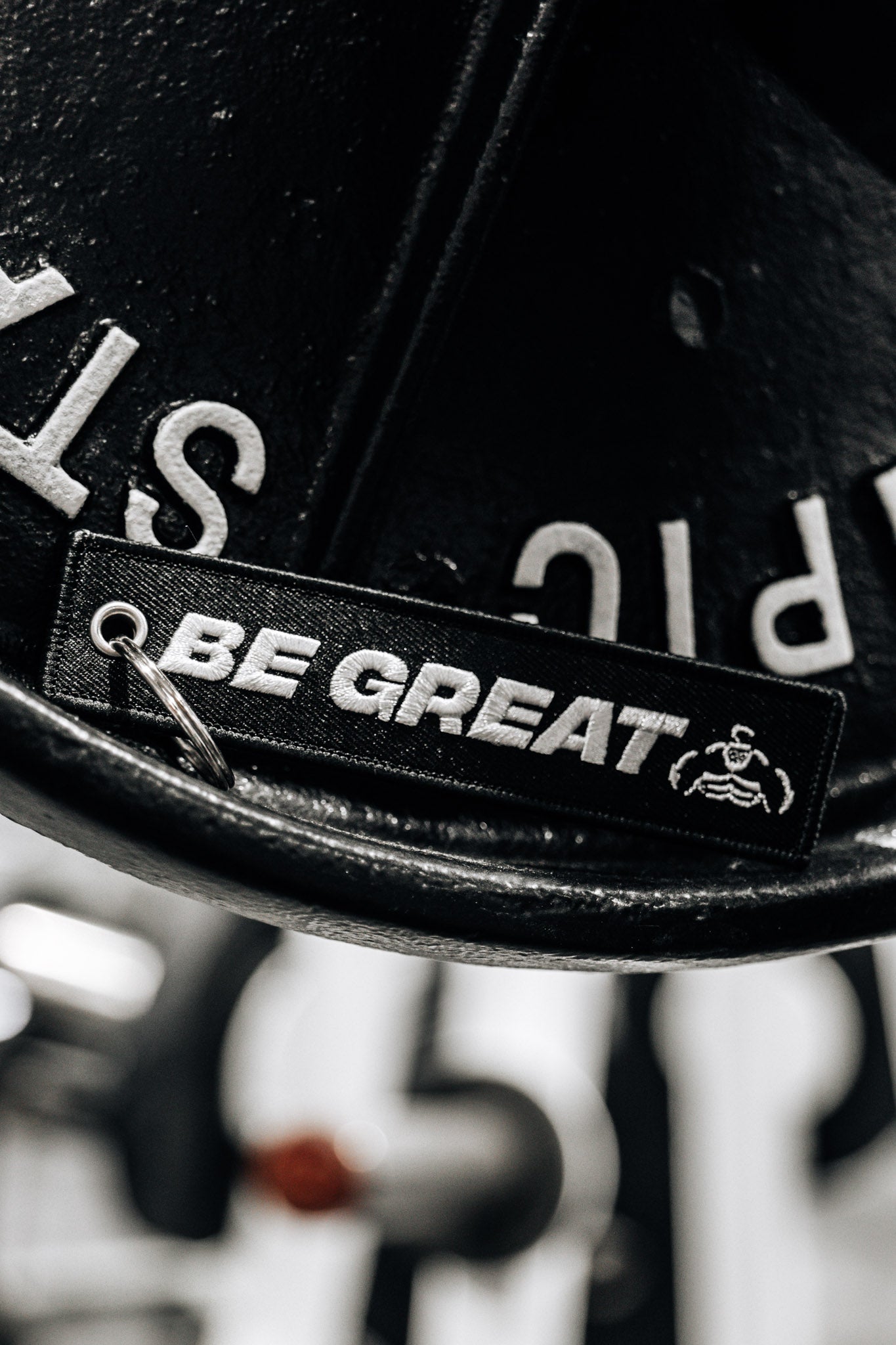 BE GREAT KEYCHAIN