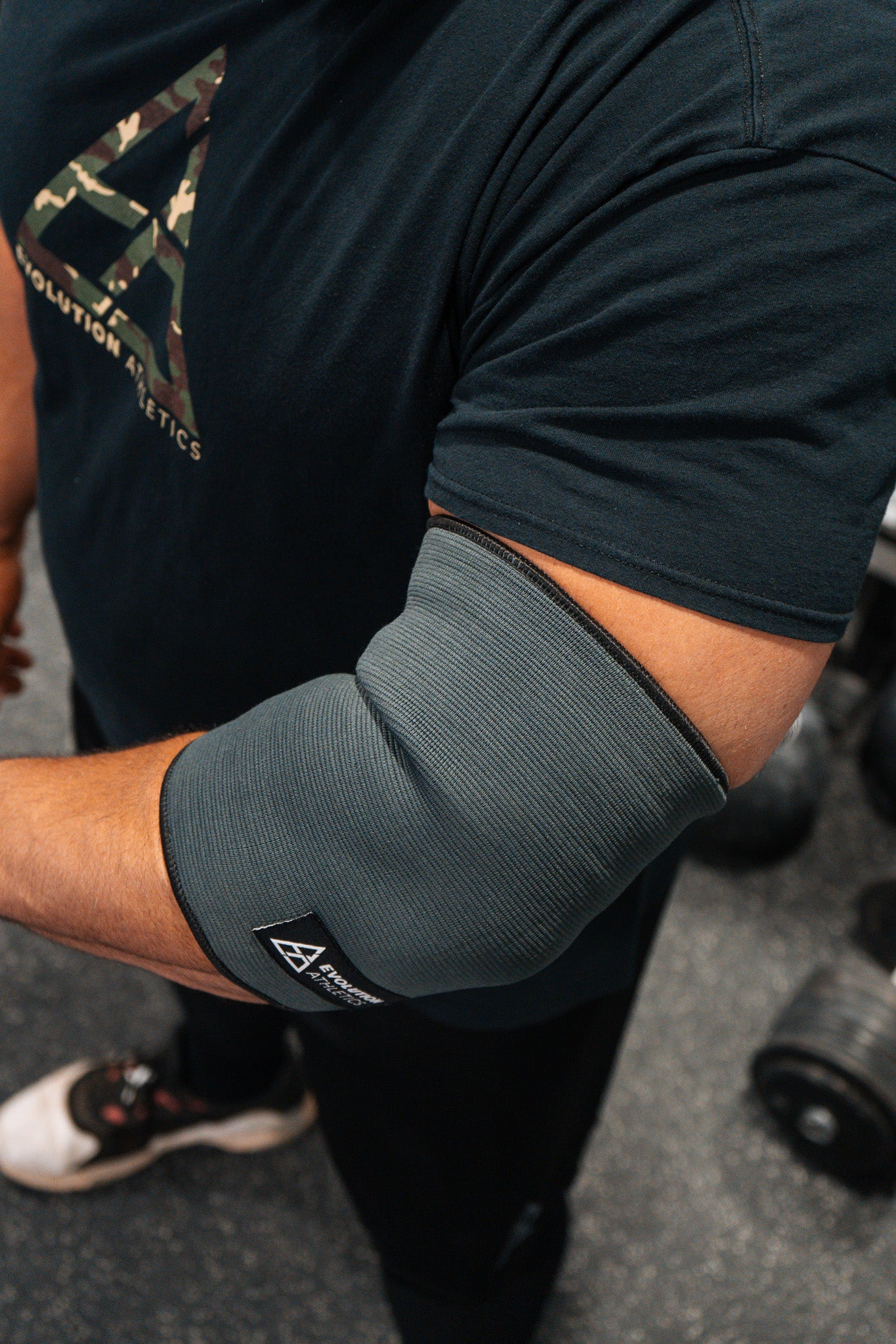 EA DUAL PLY ELBOW SLEEVES