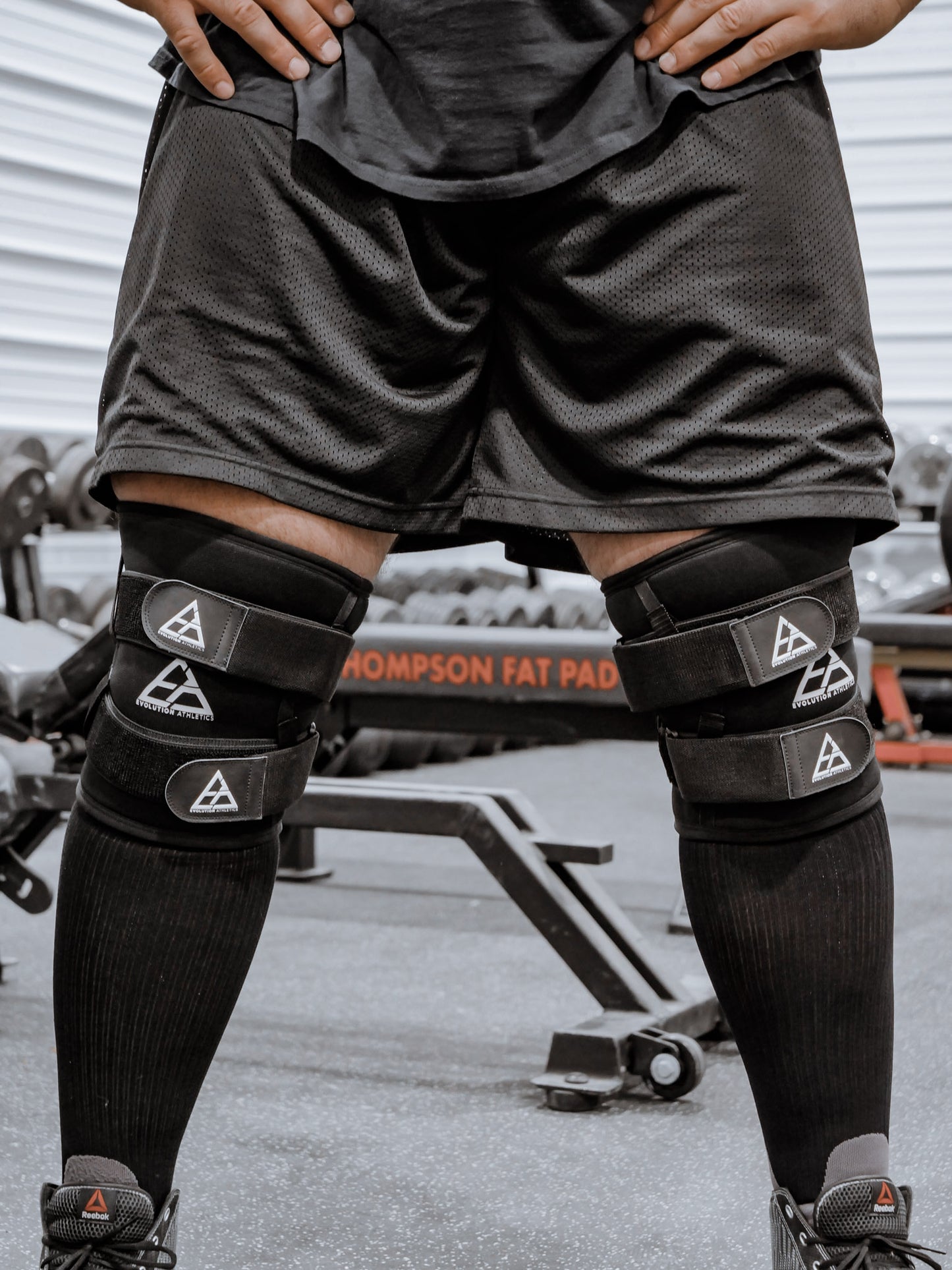 BLACK XTREME POWER KNEE SLEEVES