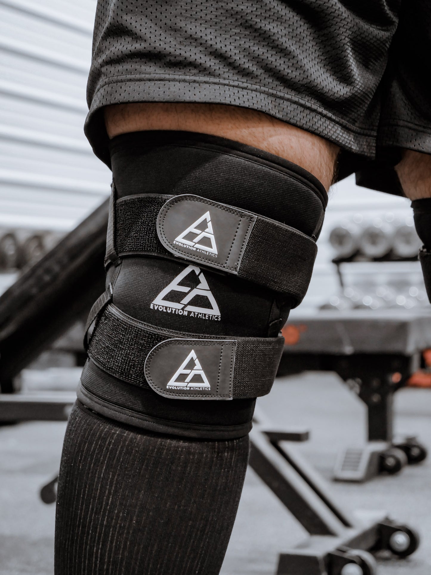 BLACK XTREME POWER KNEE SLEEVES